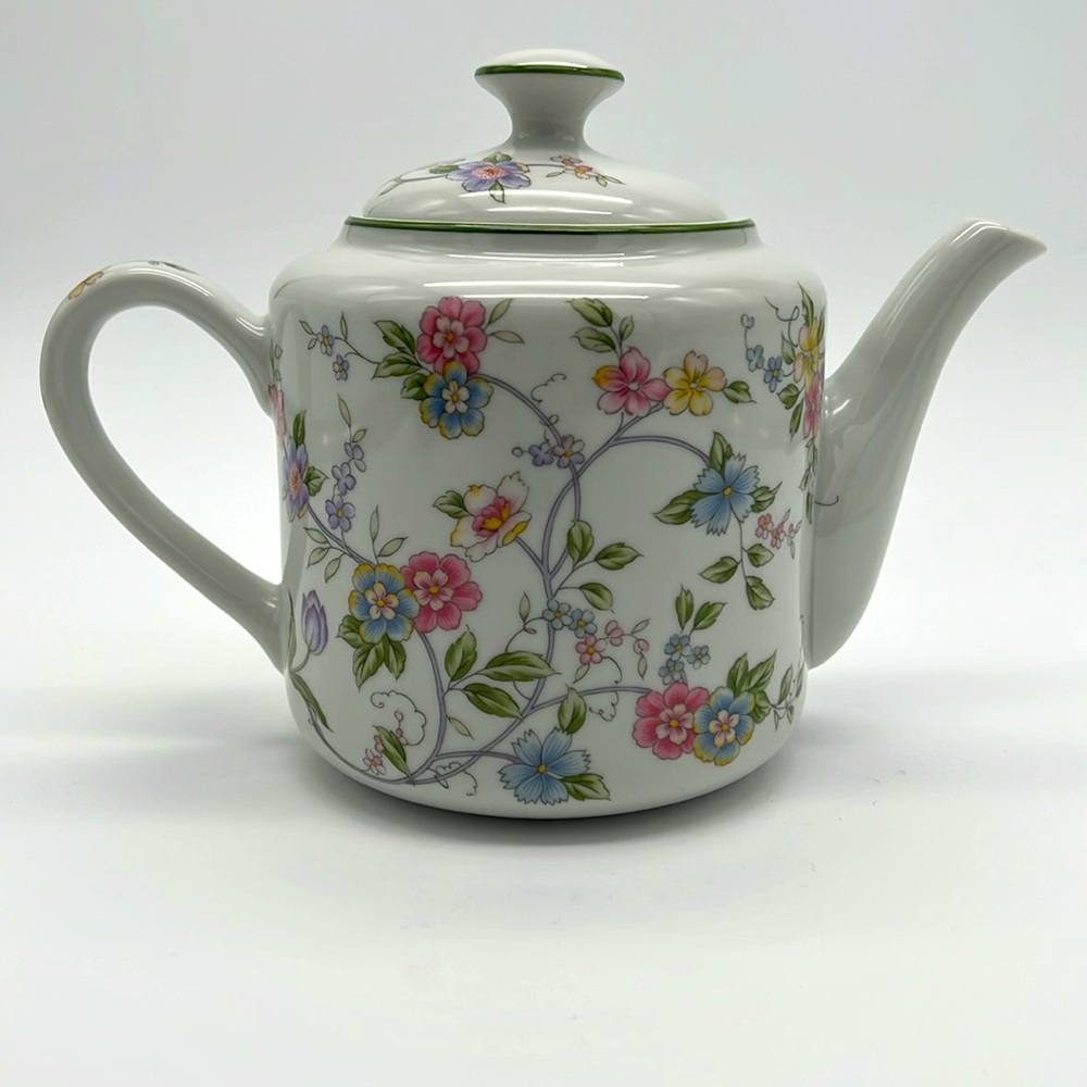 Vintage 1960s Floral Pastel Porcelain Teapot “Corona” from Andrea by Sadek Japan - Picture 3 of 15
